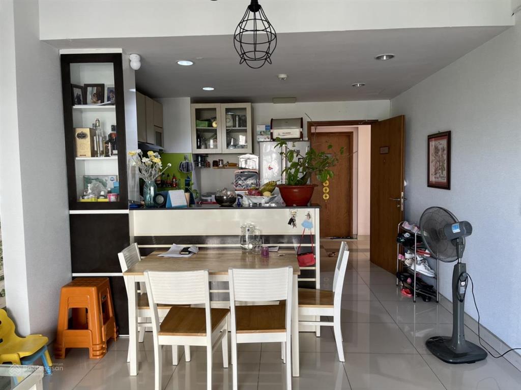 Chỉ từ 4 tỷ sở hữu căn hộ kris vue 1pn full nội thất đã có sổ hồng.  0902 306 ***