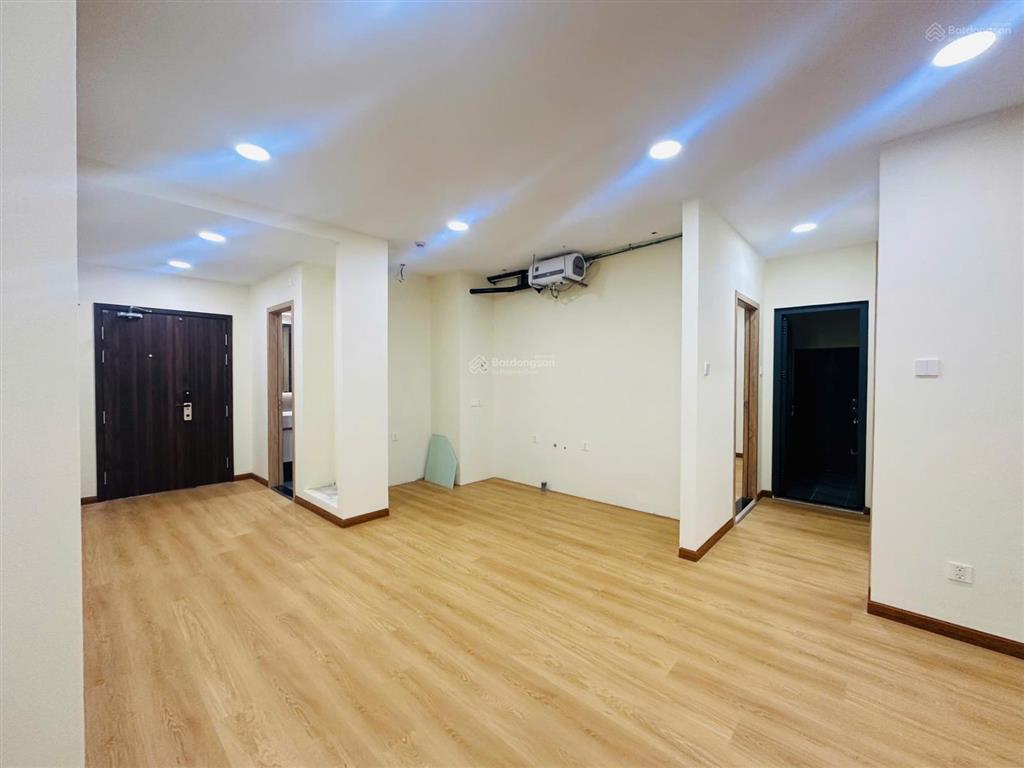 Căn hộ phúc yên sổ hồng riêng 77m/2pn giá 4.25ty vị trí đẹp ngay kênh tham lương đang cải tạo
