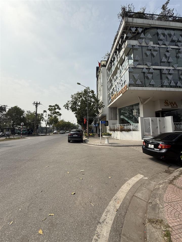 Bán nhà mặt phố lâm hạ, vị trí vip, mặt tiền rộng.  0905 568 ***