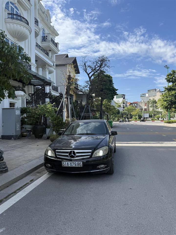 Bán biệt thự mặt phố cổ linh  long biên thuộc da minh tâm, gần sân golf long biên.  0905 568 ***