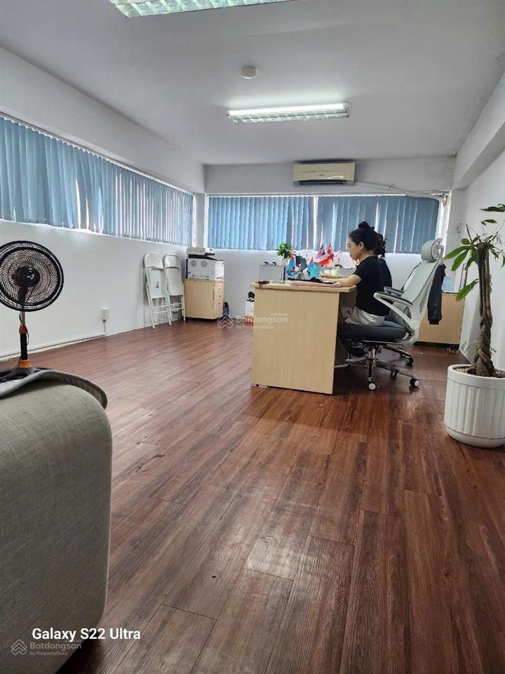 Tòa nhà văn phòng cho thuê nam phương số 68  70 hoàng diệu, p13, quận 4