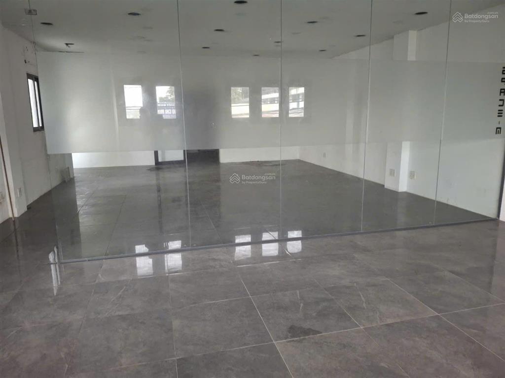 Cho thuê mặt bằng  mặt tiền đường nguyễn tất thành  phường xóm chiếu  tphcm