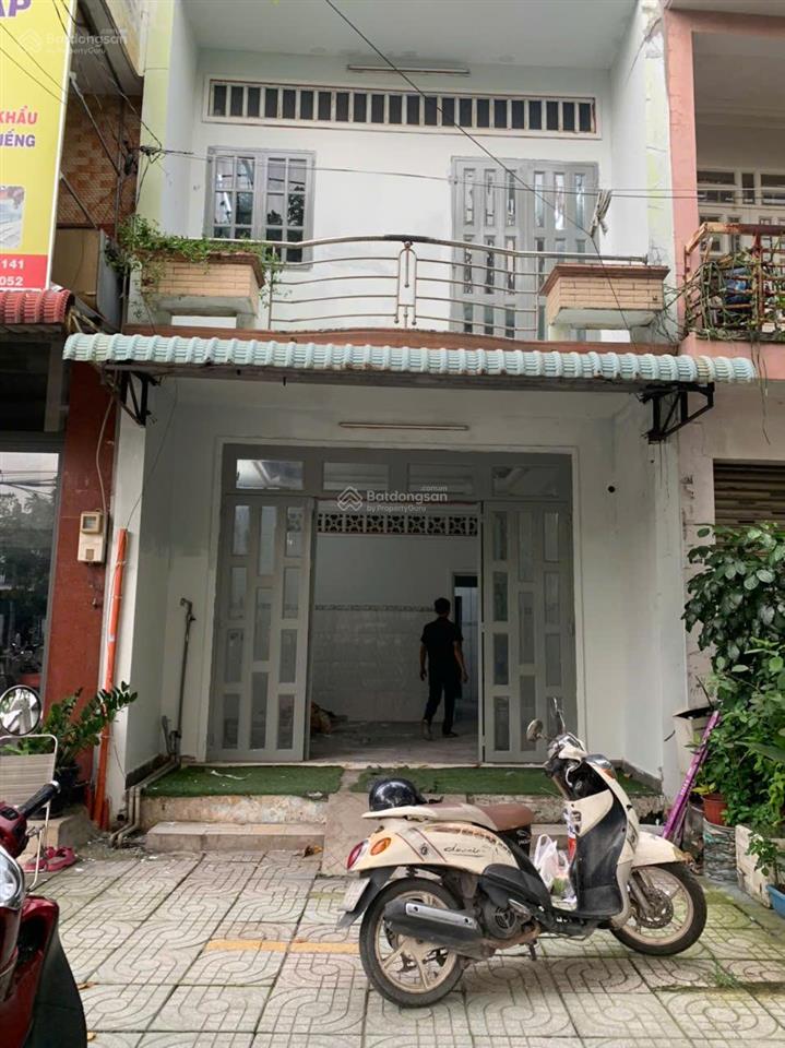 Nhà mtkd đường lê thị riêng, gần trường thcs nguyễn trung trực, dt 5x13m giá 7,4 tỷ