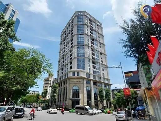 Bán khách sạn 7 tầng lô góc mặt phố quang trung, trần hưng đạo