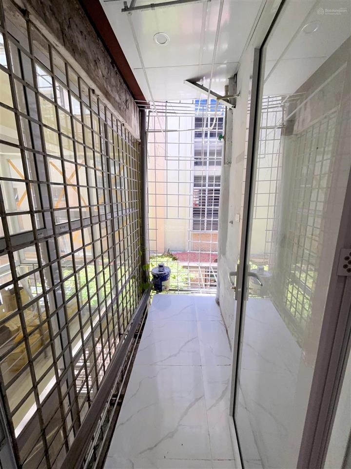Căn hộ tập thể t2,và t3 thịnh quang , căn hộ đẹp full nội thất