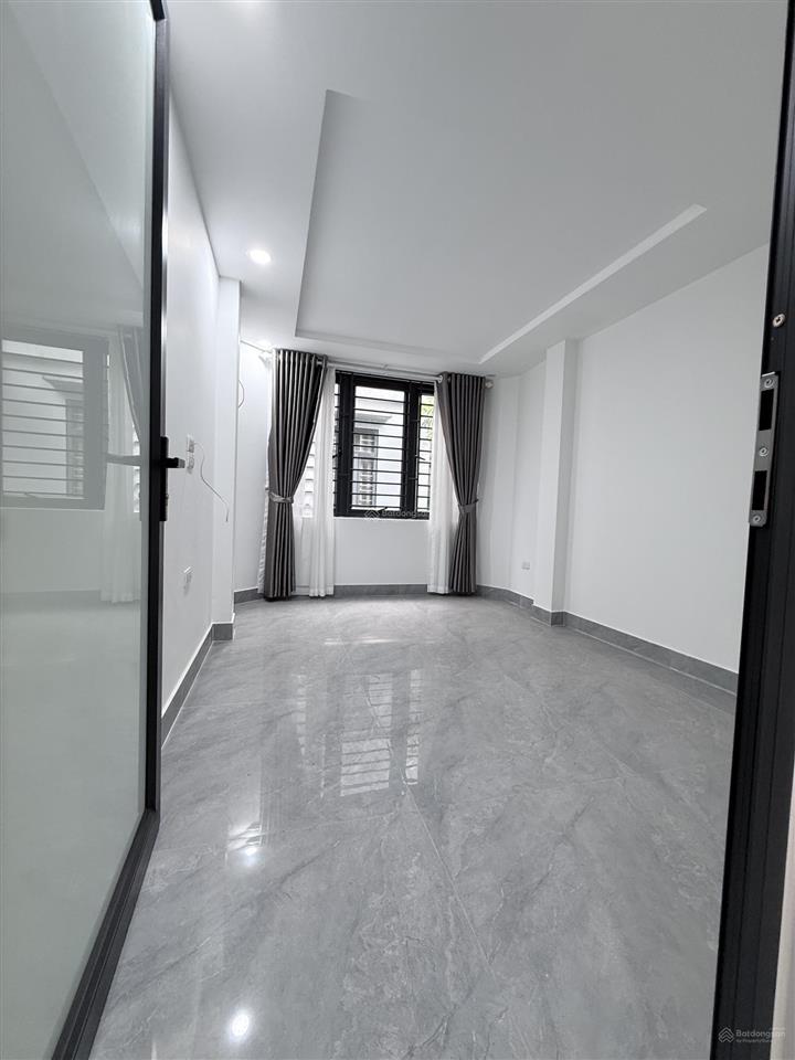 Căn nhà đẹp gần phố ngọc khánh, thiết kế mới đẹp