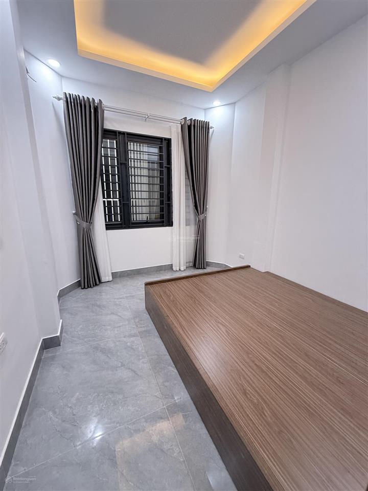 Căn nhà đẹp gần phố ngọc khánh, thiết kế mới đẹp
