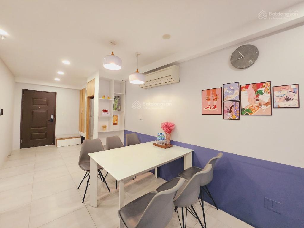 Cần bán căn hộ scenic valley 1 phú mỹ hưng, 2 phòng ngủ  diện tích 71m²  giá 6.7 tỷ