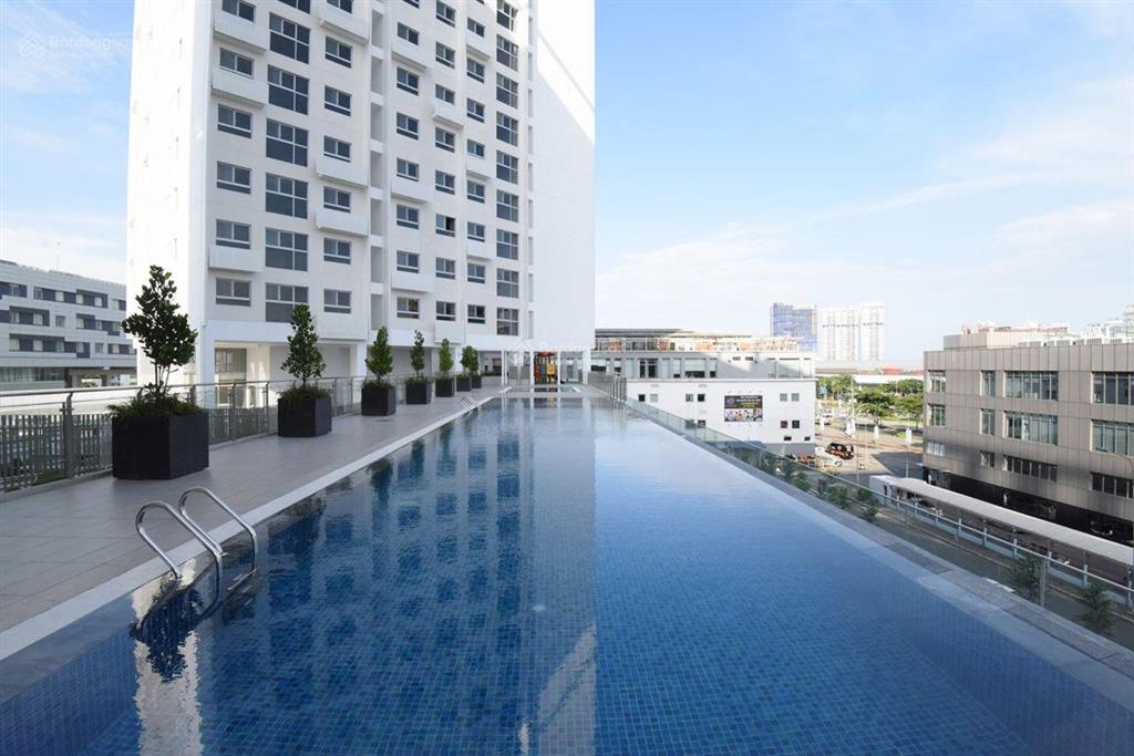 Hiếm! bán ch scenic valley 2, block b, 3pn, nhà đẹp, giá 8,95 tỷ, tặng kèm ô đậu xe hơi