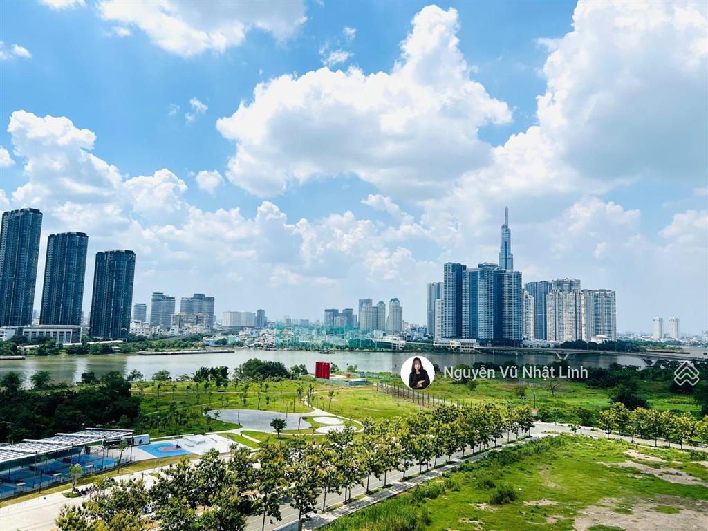 Galleria bán lofthouse thô tự do thiết kế 1 trệt + 1 lửng. giá 27 tỷ bao thuế phí