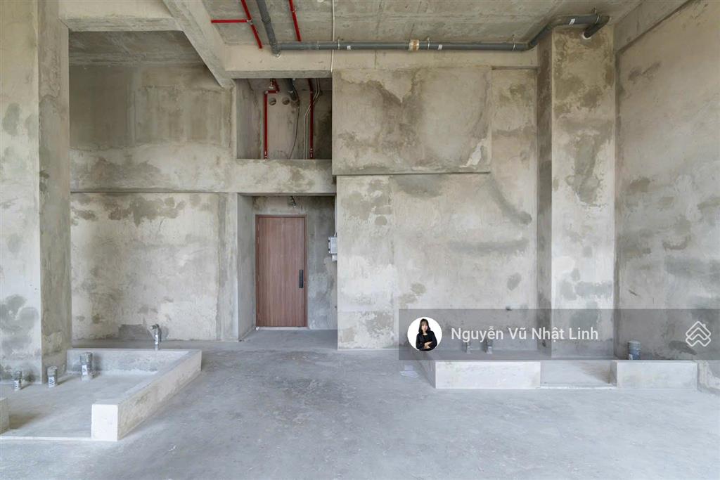 Galleria bán lofthouse thô tự do thiết kế 1 trệt + 1 lửng. giá 27 tỷ bao thuế phí