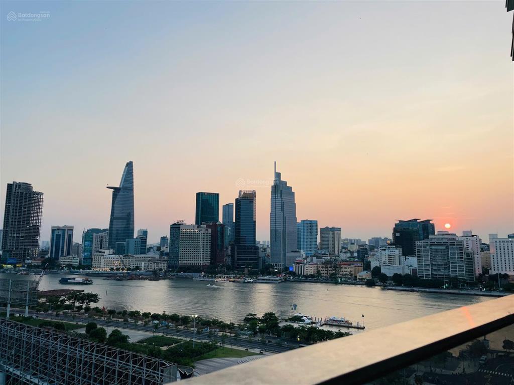 Opera bán 2pn  view bitexco  tầng cao  full nội thất giá 34.5 tỷ (bao thuế phí chuyển nhượng)