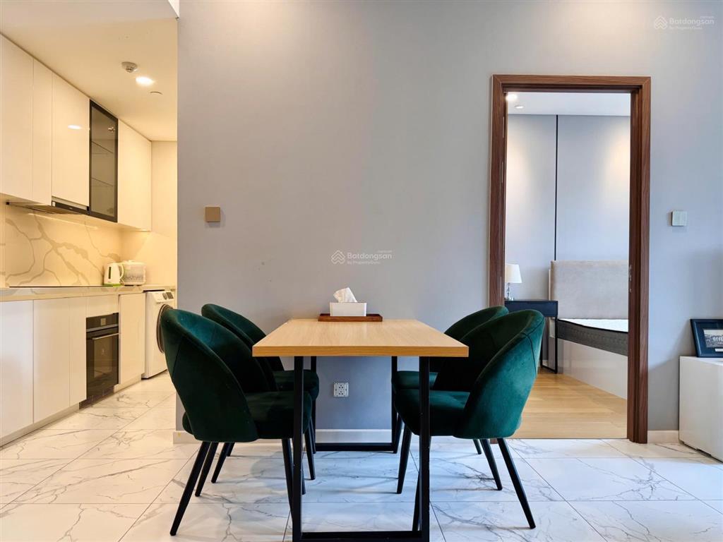 Hot deal giá tốt. galleira metropole cho thuê 2pn  40tr/th  view hồ bơi / sông sg