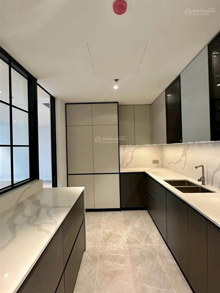 Chỉ 1 căn! cho thuê the crest 3pn 151m2, view sông, nội thất cđt. giá thuê 90tr/th (thương lượng)