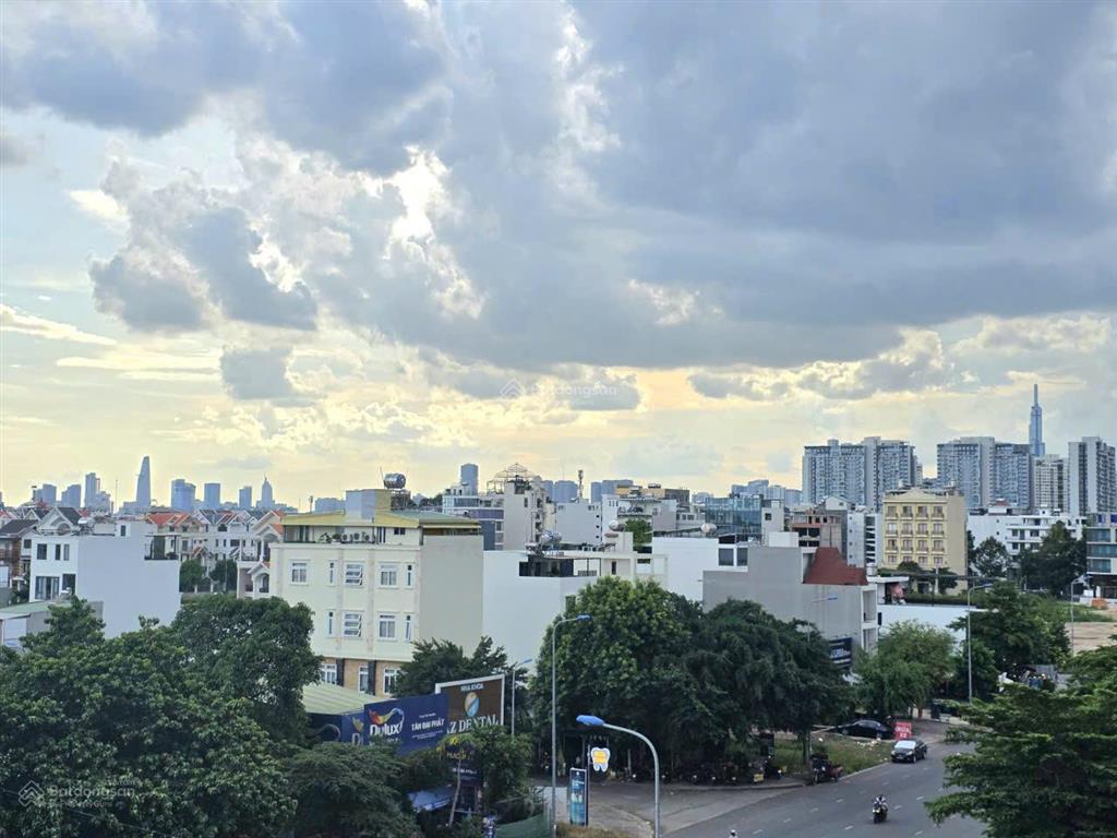 Giá tốt. victoria cho thuê 3pn  88m2 20tr/th nội thất cơ bản. nhà mới 100%, sẵn sàng xem nhà ngay.