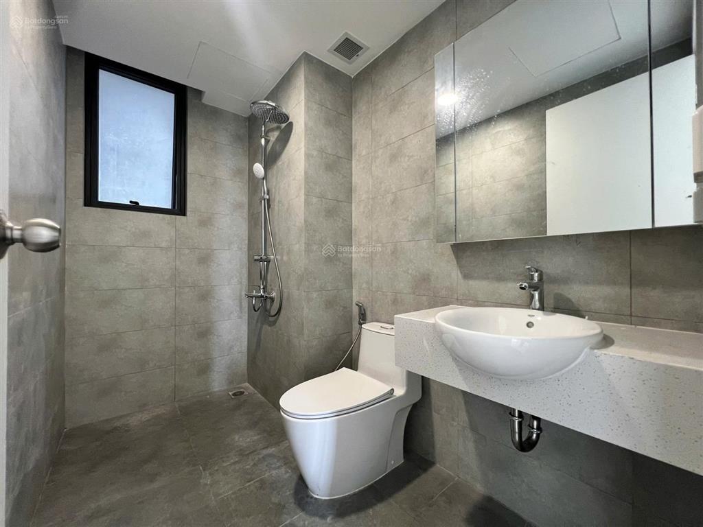 Giá tốt. victoria cho thuê 3pn  88m2 17tr/th nhà trống. nhà mới 100%, sẵn sàng xem nhà ngay