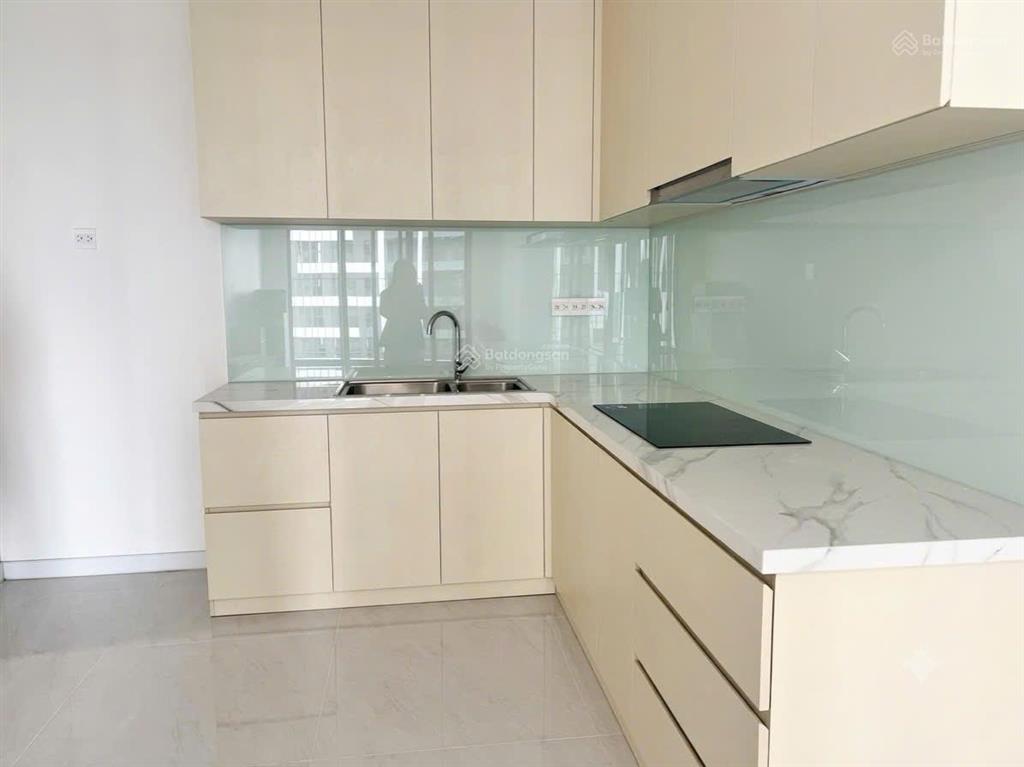 Hot victoria cho thuê 2pn  69m2  15 triệu full ntcb rèm, hệ bếp, tủ, máy lạnh  nhà mới 100%