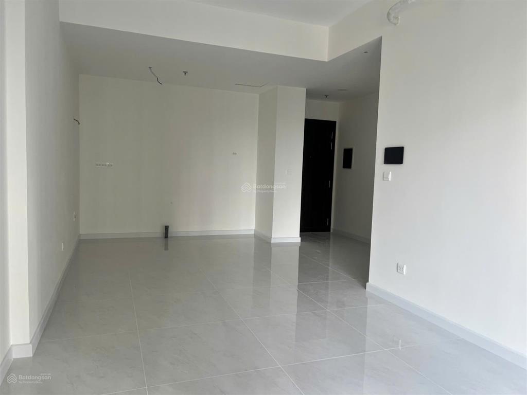 Kẹt tiền bán gấp 2pn  69m2  6 tỷ bao toàn bộ thuế phí sang tên tại victoria.  zalo 0901 987 ***
