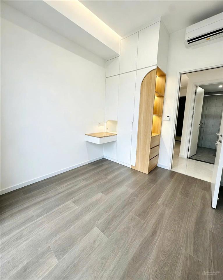 Nhà đẹp, giá đảm bảo tốt  2pn  2wc  nội thất cơ bản  15 tr/th tầng cao view thoáng  mới 100%