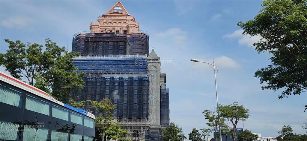 Bán lô a1 khu phố biển ocean dunes, gần trụ sở tập đoàn rạng đông