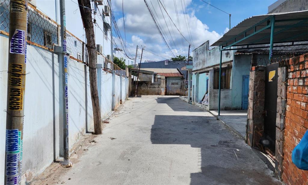 Cho thuê nhà kế bên co. opmart phan thiết
