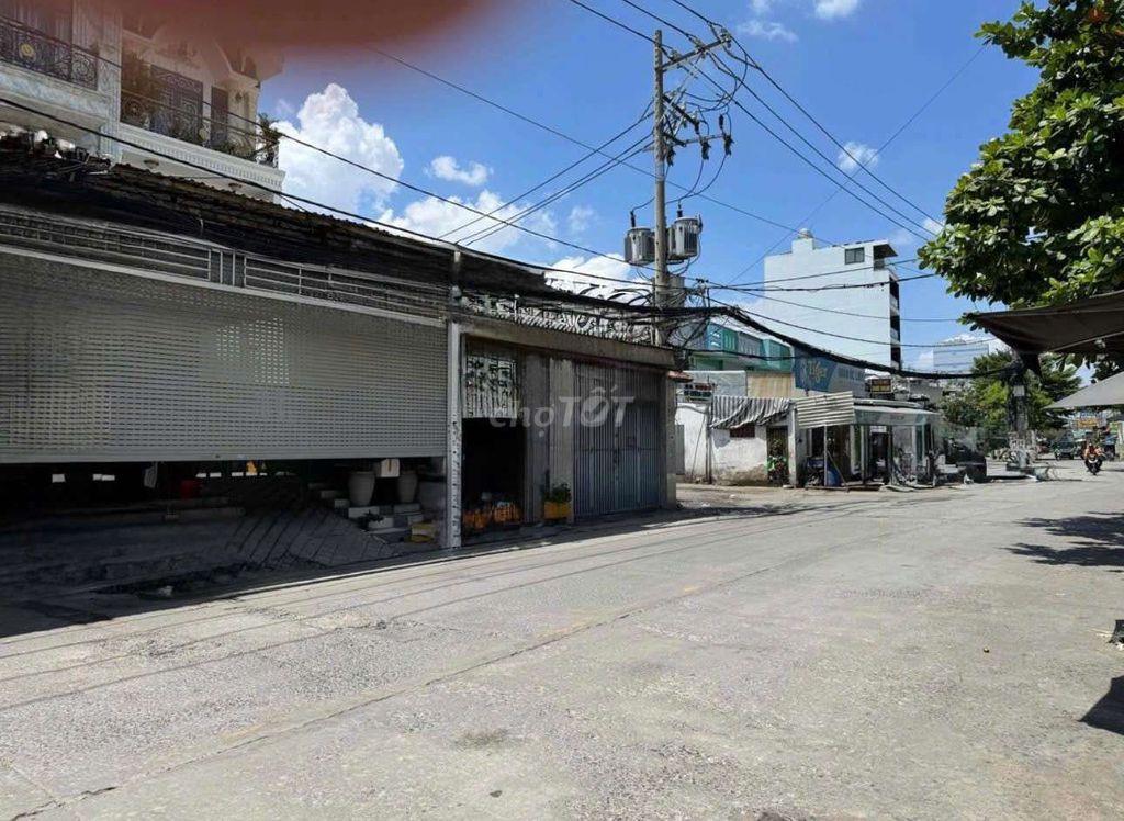 Kho 700m2 chỉ 65tr