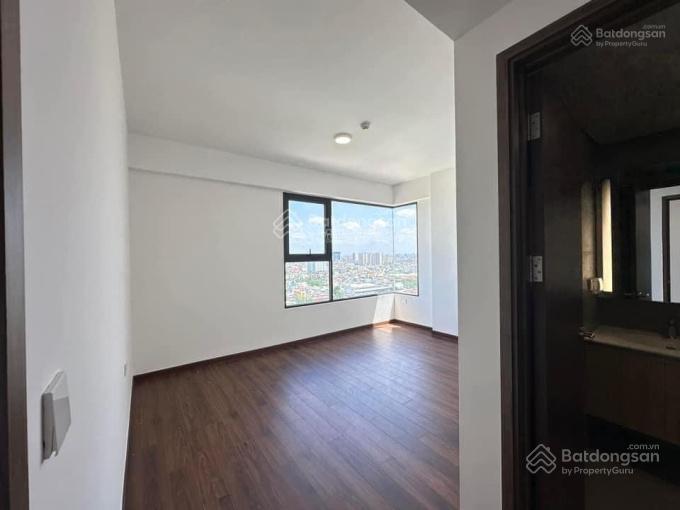 Căn góc 3pn aka neo  tầng cao  view thoáng, nội thất cơ bản, có hđ thuê 15tr/tháng.  0931 118 ***