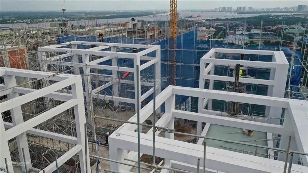 Căn góc 2pn. 2wc view trung tâm tp. hcm, landmark 81, tầng cao, giá chỉ 3,299 tỷ,  0931 118 ***