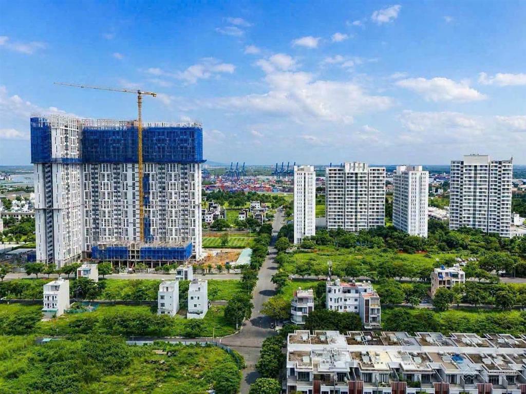 Căn góc 2pn. 2wc view trung tâm tp. hcm, landmark 81, tầng cao, giá chỉ 3,299 tỷ,  0931 118 ***