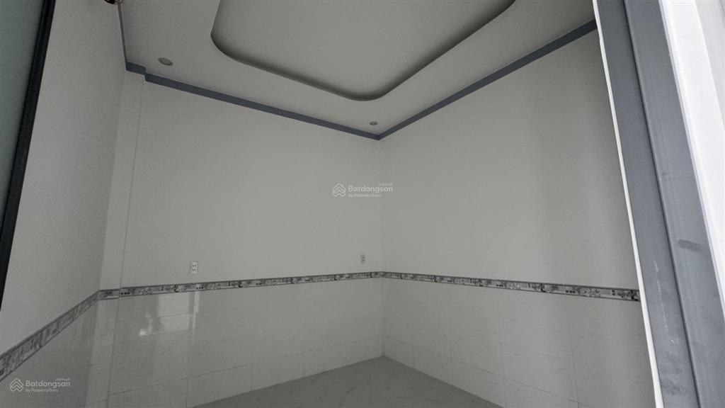 Bán nhà mới xây 135m2 shr tc ngay đường ấp 4, xã sông trầu, giá chỉ 1.480 tỷ