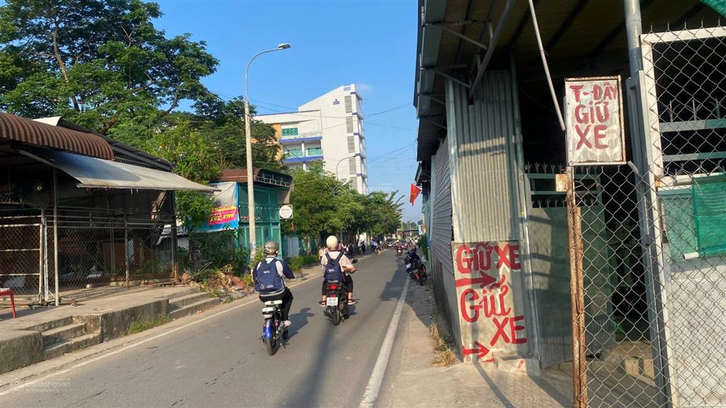 Bán đất góc 2 mặt tiền kinh doanh 145m2 đối diện trường học sổ riêng tc giá 2.8 tỷ
