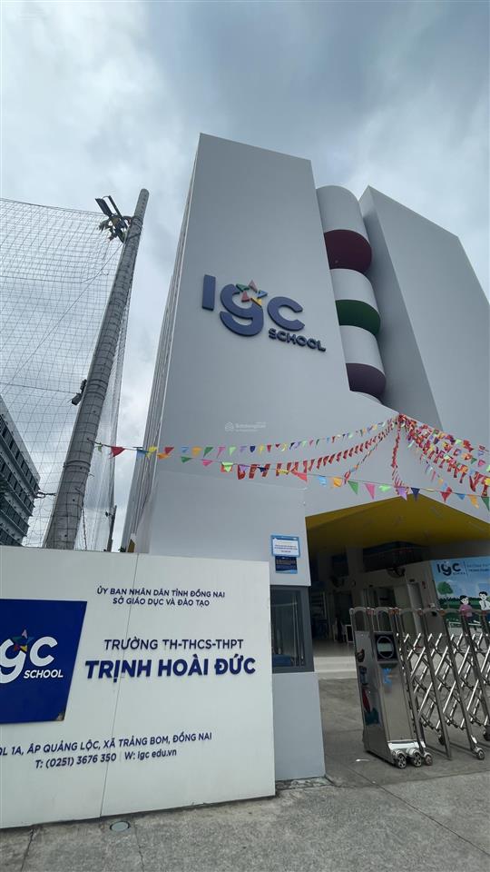 Bán đất góc 2 mặt tiền kinh doanh 145m2 đối diện trường học sổ riêng tc giá 2.8 tỷ