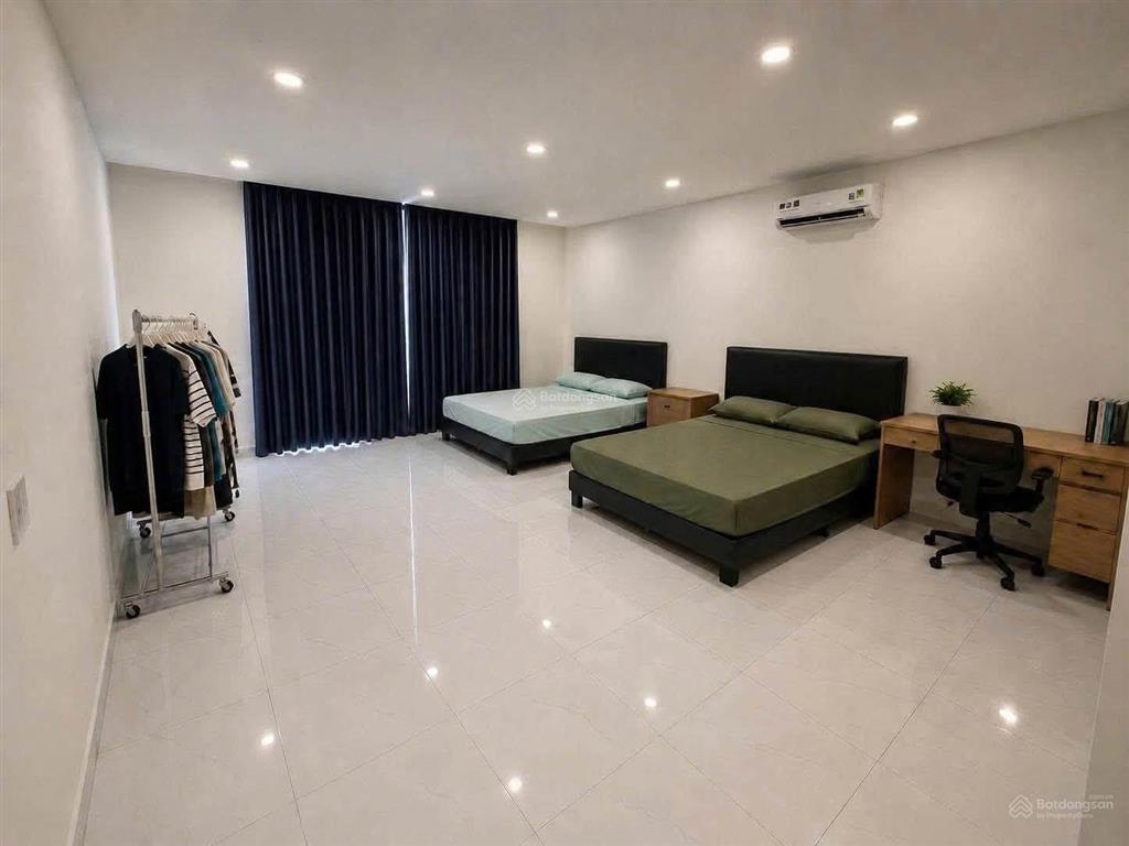 Cho thuê shophouse tại khu phố thương mại unitown, 104m2, view đẹp, giá tốt