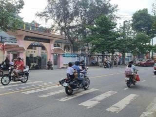 Bán đất mặt tiền đường lê hồng phong, 5,6 tỷ, 106m2, ngang 8,5m, kinh doanh buôn bán vip