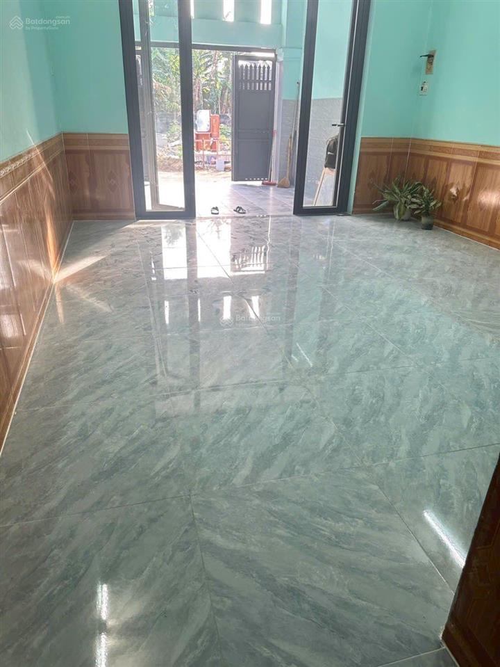 Nhà gần chợ dĩ an 1, phường dĩ an, tp dĩ an. giá 4,5 tỷ tl. diện tích 80m2 (4x20m), thổ cư 50m2.
