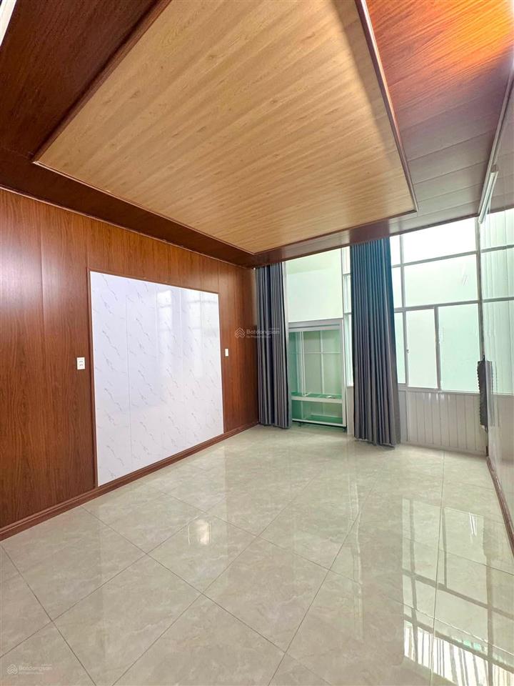 Bán nhà 1 trệt 2 lầu 72m², full thổ cư, nhà nở hậu
 ngay kdc lê phong, p. đông hòa, gần go dĩ an