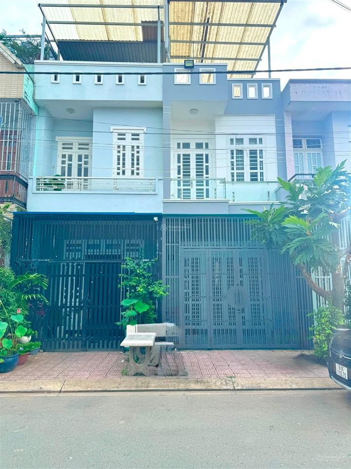 Bán nhà 1 trệt 2 lầu 72m², full thổ cư, nhà nở hậu
 ngay kdc lê phong, p. đông hòa, gần go dĩ an