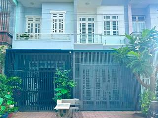 Bán nhà 1 trệt 2 lầu 72m², full thổ cư, nhà nở hậu
 ngay kdc lê phong, p. đông hòa, gần go dĩ an