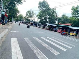Bán nhà mặt tiền kinh doanh nguyễn hữu cảnh, p. đông hòa, tp. dĩ an giá 8,6 tỷ (thương lượng)
