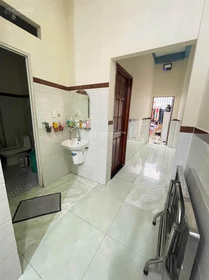 Bán nhà mặt tiền kinh doanh nguyễn hữu cảnh, p. đông hòa, tp. dĩ an giá 8,6 tỷ (thương lượng)