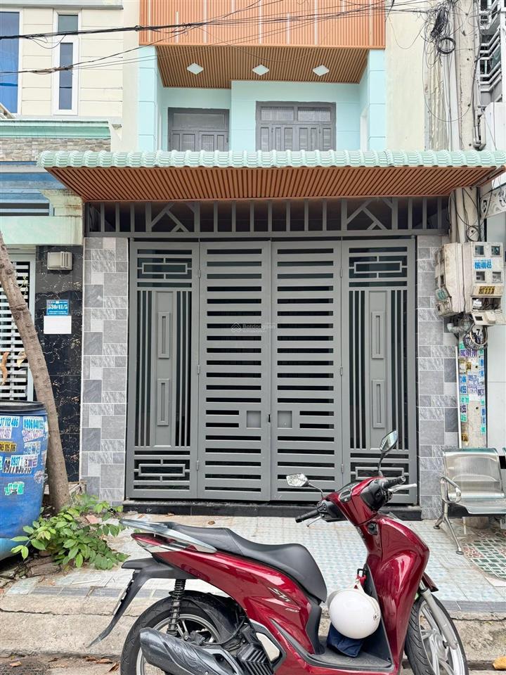 Chỉ 4 tỷ 150  bán nhà đẹp ngay ngã tư chiêu liêu dĩ an. vị trí trung tâm, tiện ích đầy đủ