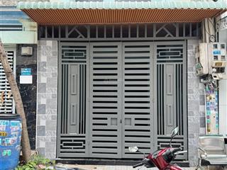 Chỉ 4 tỷ 150  bán nhà đẹp ngay ngã tư chiêu liêu dĩ an. vị trí trung tâm, tiện ích đầy đủ