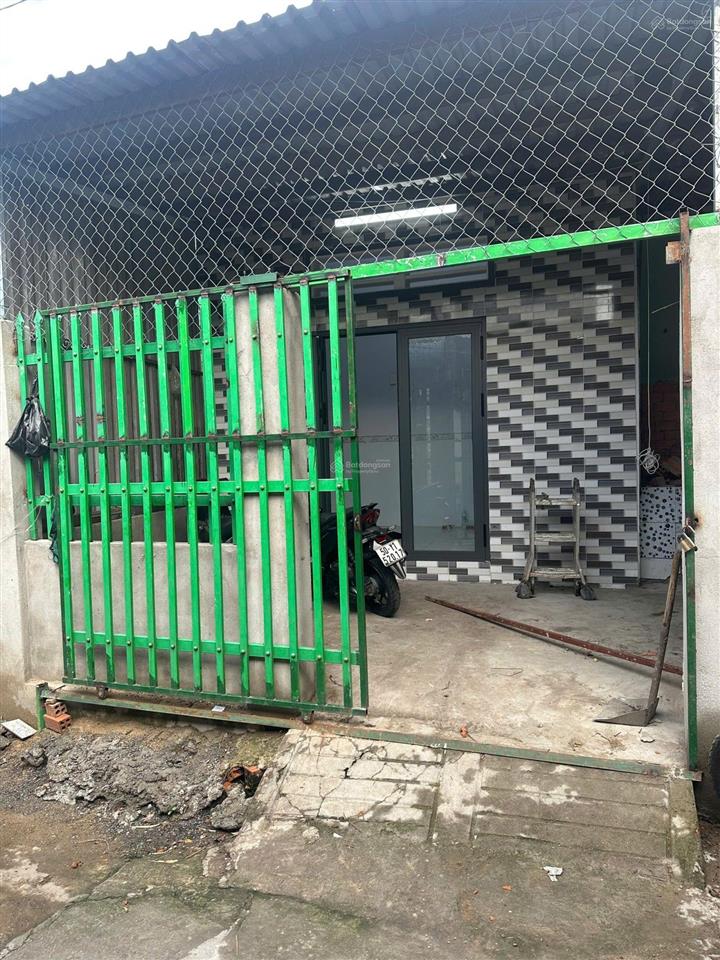Sổ hồng riêng có 2 căn nhà 1 căn hướng đông nam, 1 căn hướng đông bắc giá 3 tỷ 990 triệu