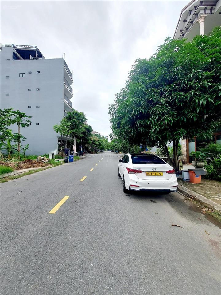 Bán đất gs2, phường đông hòa, thành phố dĩ an, giá ưu đãi 7,999 tỷ, 90m2, mặt tiền 5m
