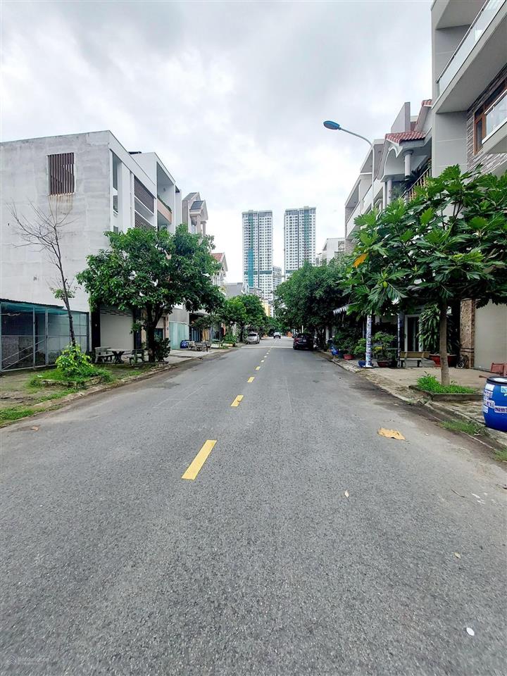 Bán đất gs2, phường đông hòa, thành phố dĩ an, giá ưu đãi 7,999 tỷ, 90m2, mặt tiền 5m