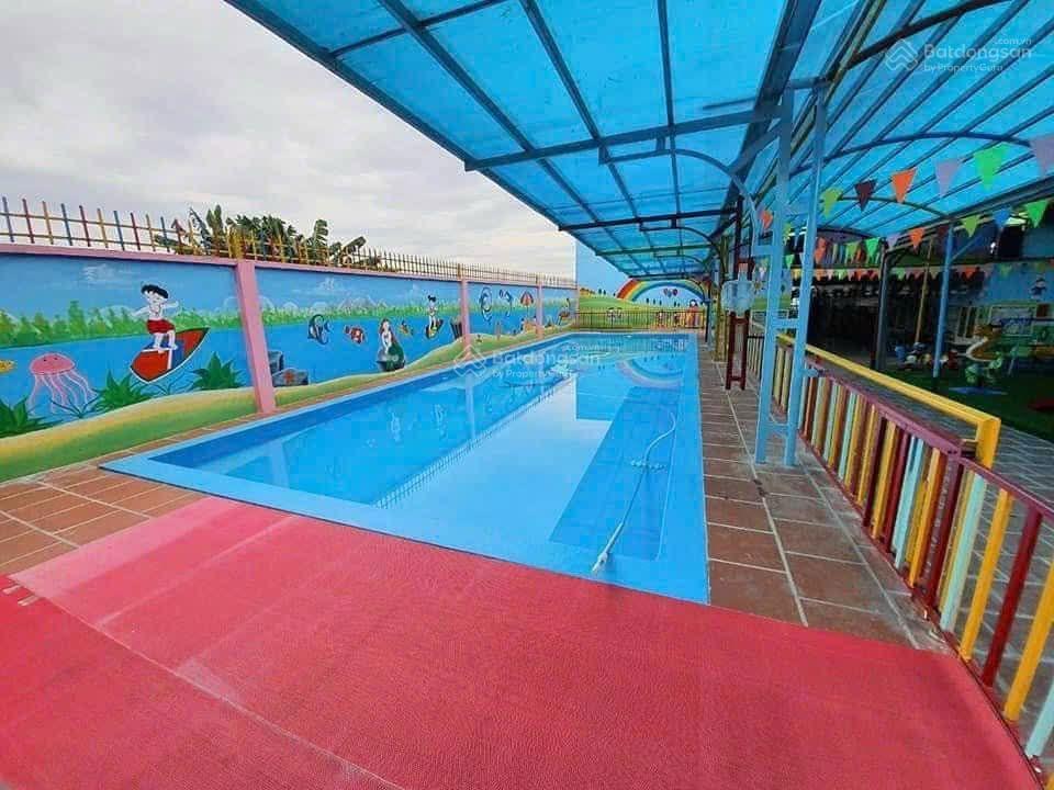 Bán gấp trường mầm non đang hoạt động tốt dt 1500m2, thu nhập ổn định