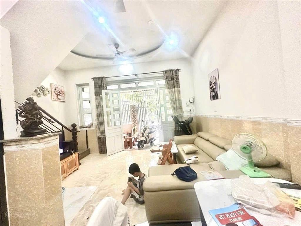 Chỉ còn 3,5tỷ. bớt lộc, nhà lầu 1 trệt phường đông hòa, dĩ an. gần trường học cấp 1,2 đông hòa