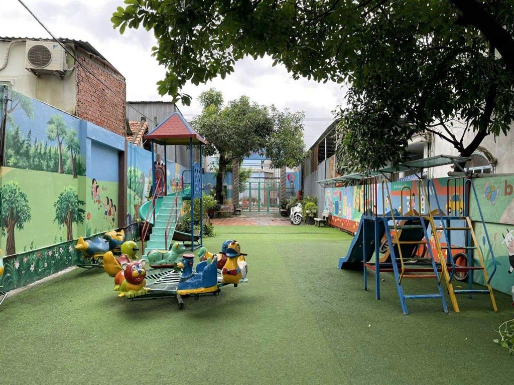 Chỉ 18,5 tỷ
nhà đất mặt tiền đoàn thị kia, đang cho thuê 55 triệu/tháng