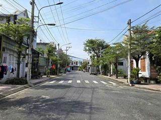 Chỉ 2,8 tỷ chốt  đất 185m
lô đất khu dân cư đại quang, ngay ngã tư chiêu liêu, dĩ an
