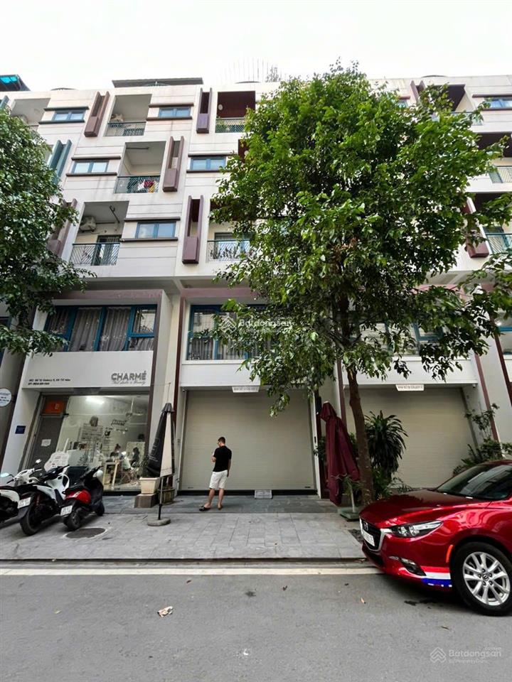 Chính chủ bán galaxy tố hữu 90m, 6 tầng, thang máy, điều hòa âm trần chỉ 35 tỷ.